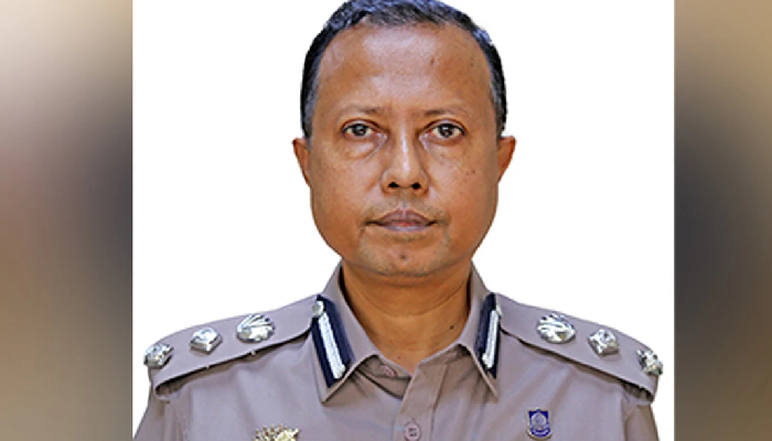 ভাড়াটিয়ার অনৈতিক কর্মকাণ্ডের দায়ে অতিরিক্ত ডিআইজি প্রত্যাহার