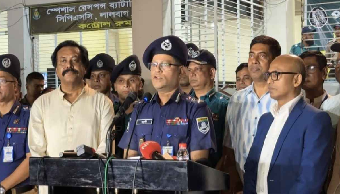 পুলিশ জনগণের সহযোগিতায় ঘুরে দাঁড়িয়েছে: আইজিপি