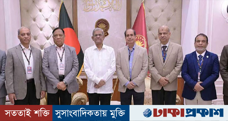 দক্ষ জনশক্তি গড়তে বিশ্ববিদ্যালয়গুলোকে শ্রমবাজারমুখী শিক্ষায় গুরুত্ব দিতে হবে: রাষ্ট্রপতি