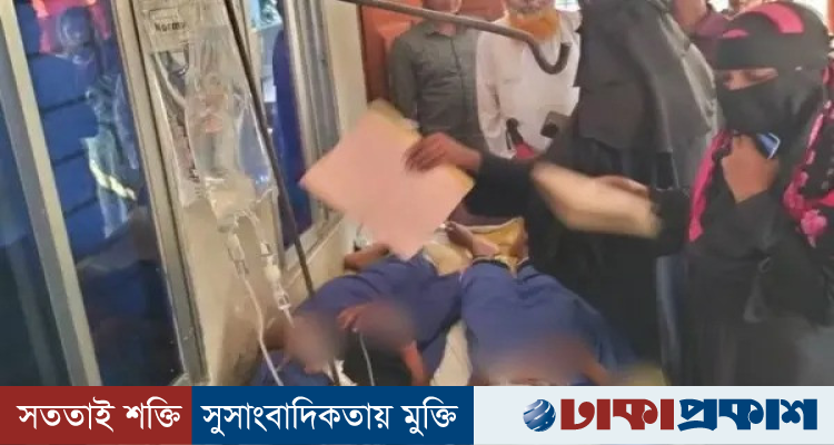 পটুয়াখালীতে ক্লাস চলাকালে হঠাৎ অসুস্থ ১০ শিক্ষার্থী, আতঙ্কে অভিভাবকরা