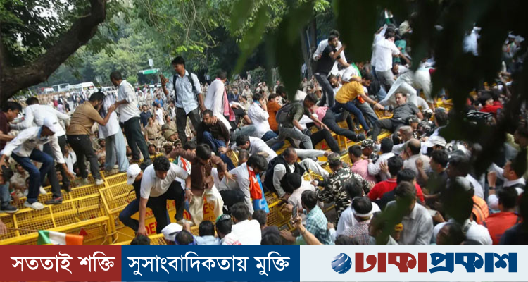 ভারতের রাজপথে ক্ষুব্ধ তরুণদের ঢল, মোদি সরকারের সামনে বড় চ্যালেঞ্জ