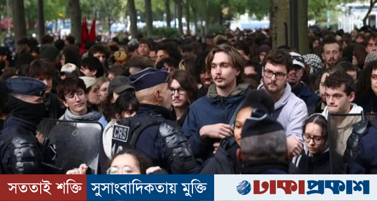 ফ্রান্সজুড়ে সহিংসতা ঠেকাতে ৭০ হাজার পুলিশ মোতায়েন, বিক্ষোভ ঘিরে বাড়তি সতর্কতা