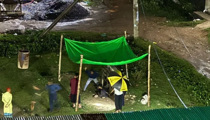 চুরির অভিযোগে যুবককে পিটিয়ে হত্যা, গ্রেপ্তার ৪