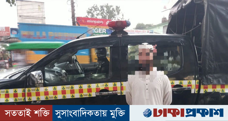 টাঙ্গাইলে গৃহবধূকে ধর্ষণ ও ব্ল্যাকমেইলের অভিযোগে মাদ্রাসাশিক্ষক গ্রেপ্তার