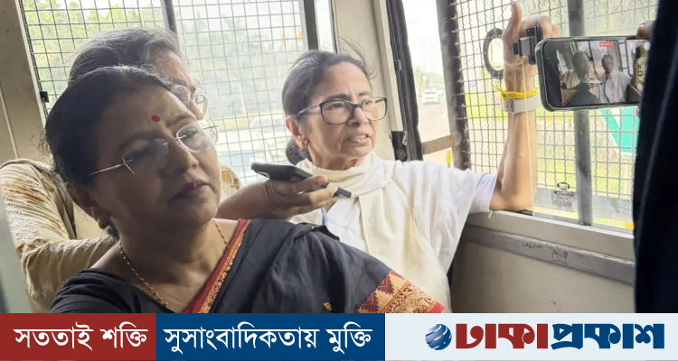 যন্তর মন্তর বিক্ষোভ: দিল্লিতে আটক মমতা বন্দ্যোপাধ্যায়