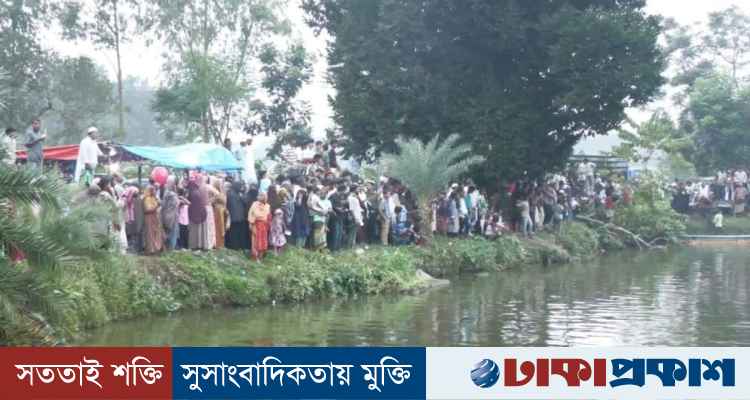 পুকুরে জলপরী দেখতে চলল পুজো-অর্চনা, জাল ফেলে মিলল ‘সিলভার কার্প’ মাছ