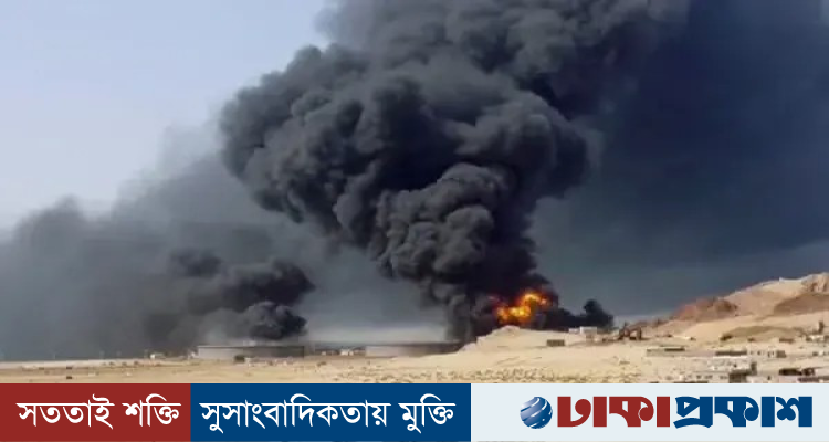 প্রেসিডেন্ট প্রাসাদে হুতিদের হামলা, অল্পের জন্য প্রাণে বাঁচলেন ইয়েমেনের প্রধানমন্ত্রী