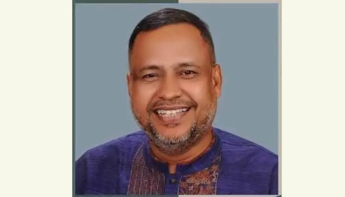 হাটহাজারীতে আওয়ামী লীগ নেতা আবুল মনছুর গ্রেফতার
