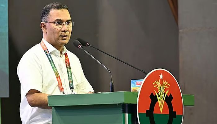 চট্টগ্রামে বিএনপির নেতা-কর্মীদের যে বার্তা দিয়ে গেলেন প্রধানমন্ত্রী