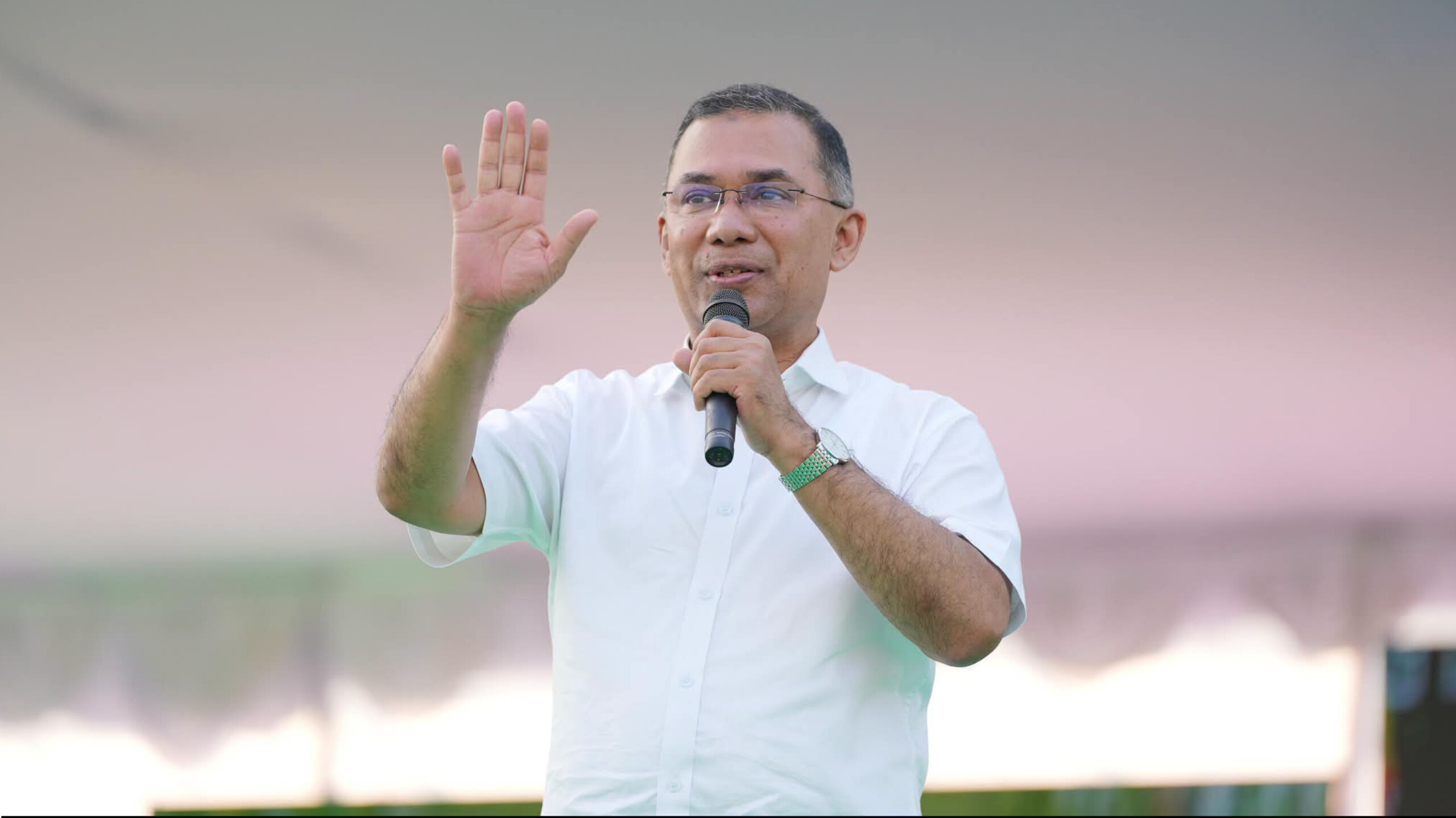 চট্টগ্রামে পৌঁছেছেন প্রধানমন্ত্রী তারেক রহমান