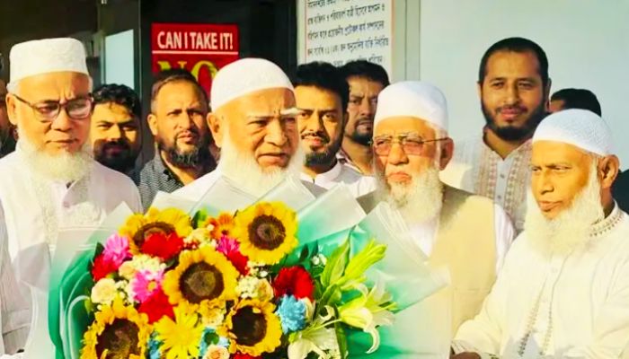 ‘জান্নাতের টিকিট বিক্রি করি না, পথ দেখিয়ে দিই’বিরোধীদলীয় নেতা ডা. শফিকুর রহমান
