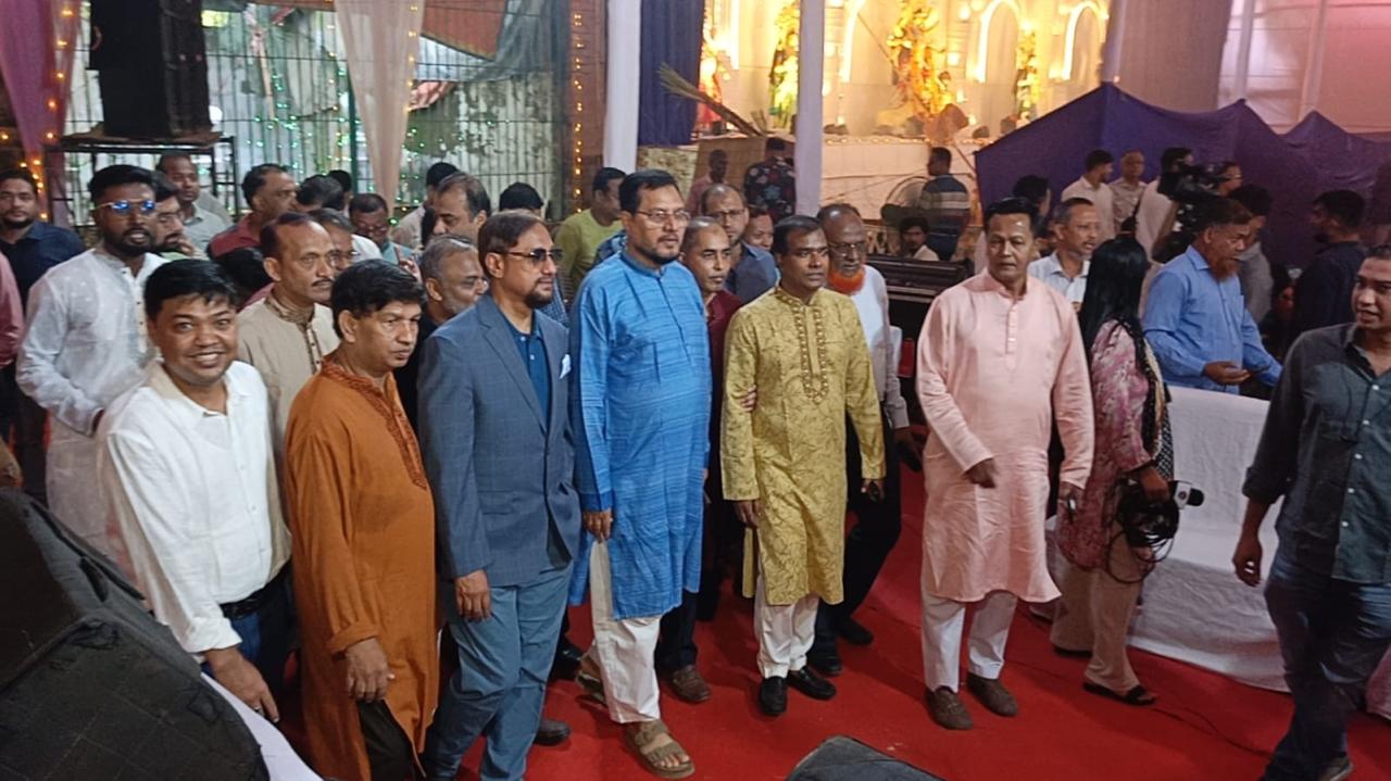 রেইনবো নেশন গড়ার বার্তা দিতে জেএম সেন হল পূজামণ্ডপে আসছেন প্রধানমন্ত্রী: মেয়র