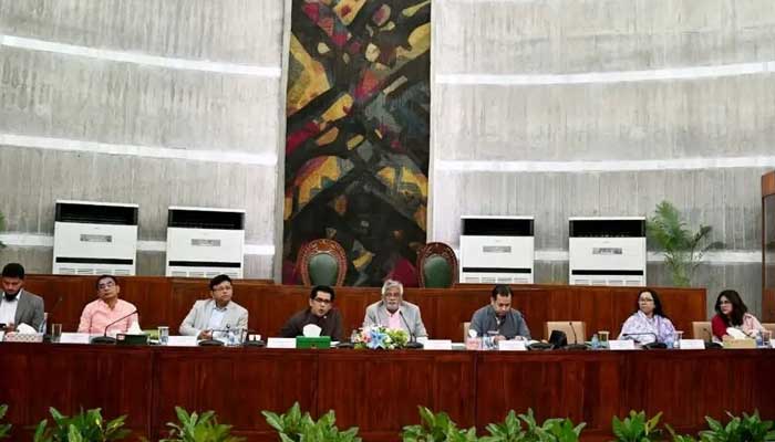 বিটিভির সংবাদে গুরুত্ব পাবে তথ্য, দলীয় অনুপাত নয়